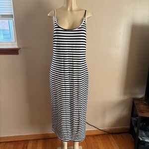 SHEIN Black and White Striped Maxi Dress